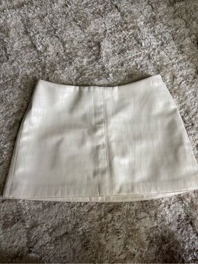 Divided by H&M mini skirt size 6